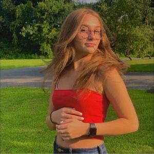 Meet your Posher, May